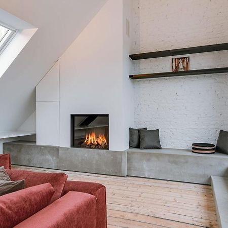 Beautiful Luxurious Mansion With Several Terraces Kortrijk Exterior photo