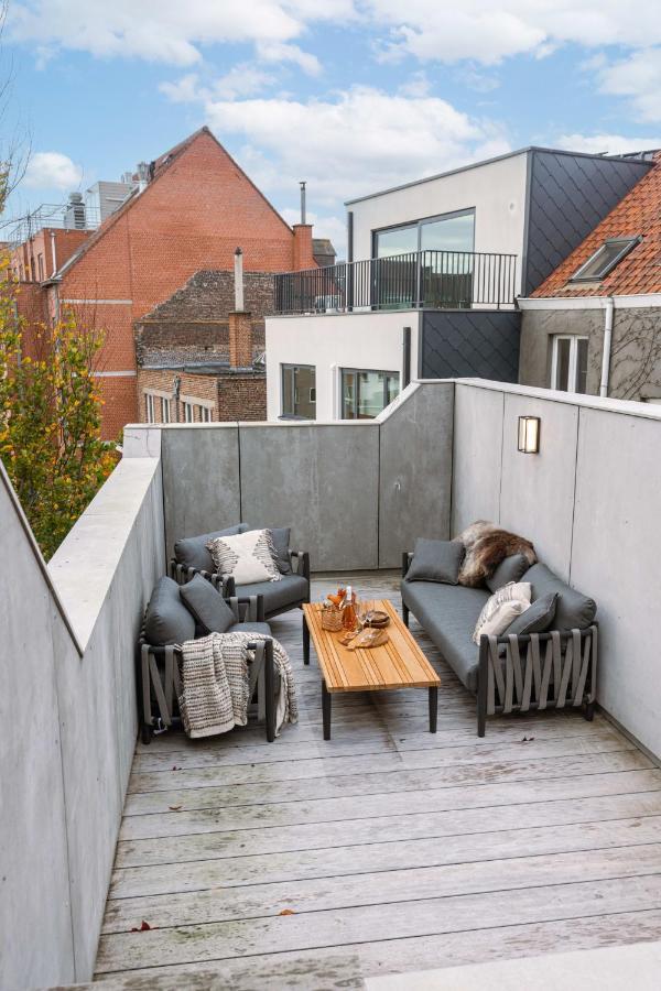 Beautiful Luxurious Mansion With Several Terraces Kortrijk Exterior photo